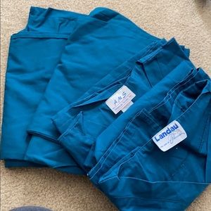 Set of (2) scrubs